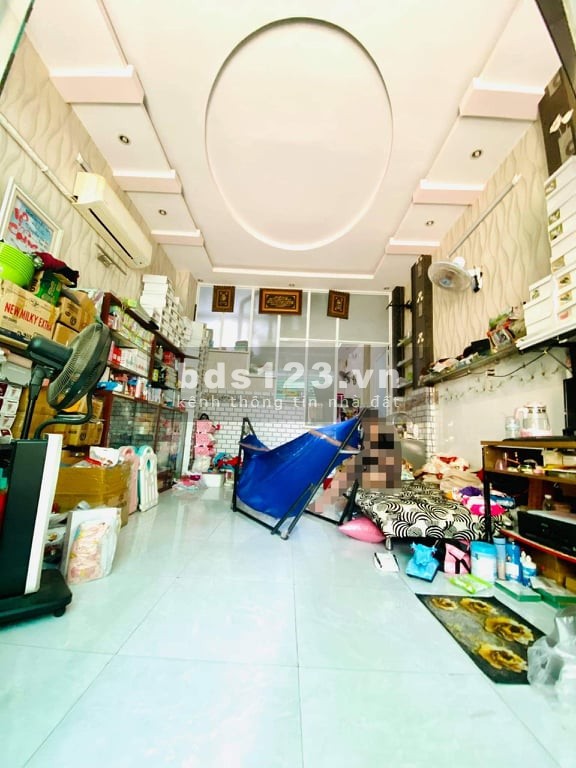 Chủ kẹt bán gấp nhà HXH Phạm Văn Chiêu 4 tầng 178m2, vị trí đẹp, nhỉnh 4 tỷ