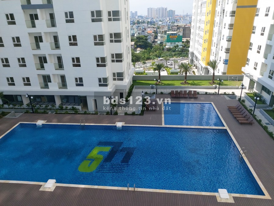 Cho thuê Diamond Riverside 2 phòng ngủ block A tầng 22 giá rẻ