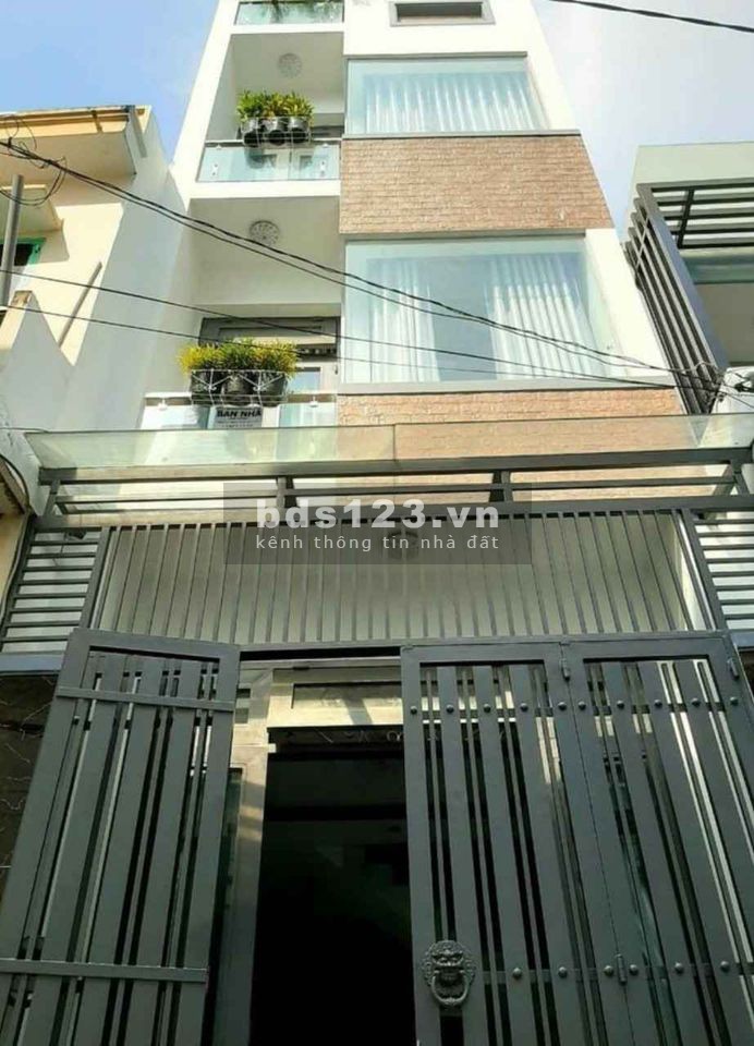 Bán gấp trong tuần, nhà mới 1 trệt 2 lầu ngay MT đường Liên khu 4 - 5, giá rẻ hơn thị trường