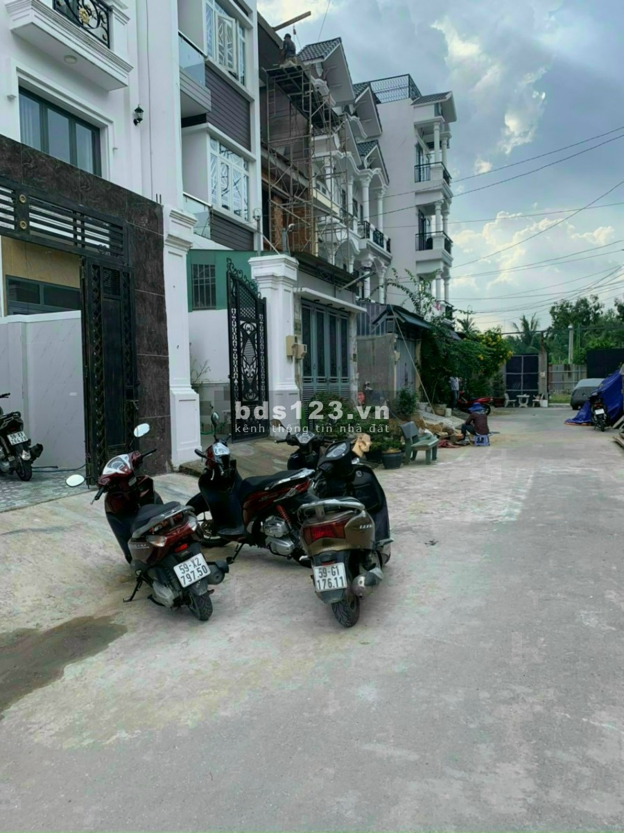 Bán nhà phố Đường số 40, phường Hiệp Bình Chánh, Thủ Đức