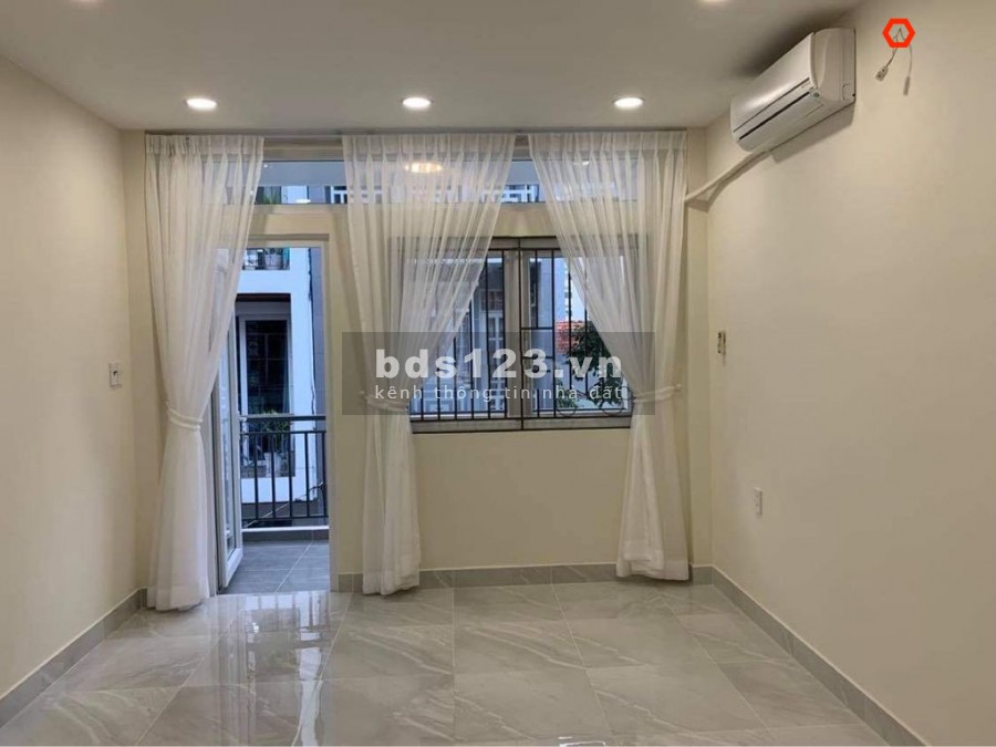 HXH Nguyễn Cửu Vân 4x15m, trệt, 2lầu nhà mới xây giá tốt.