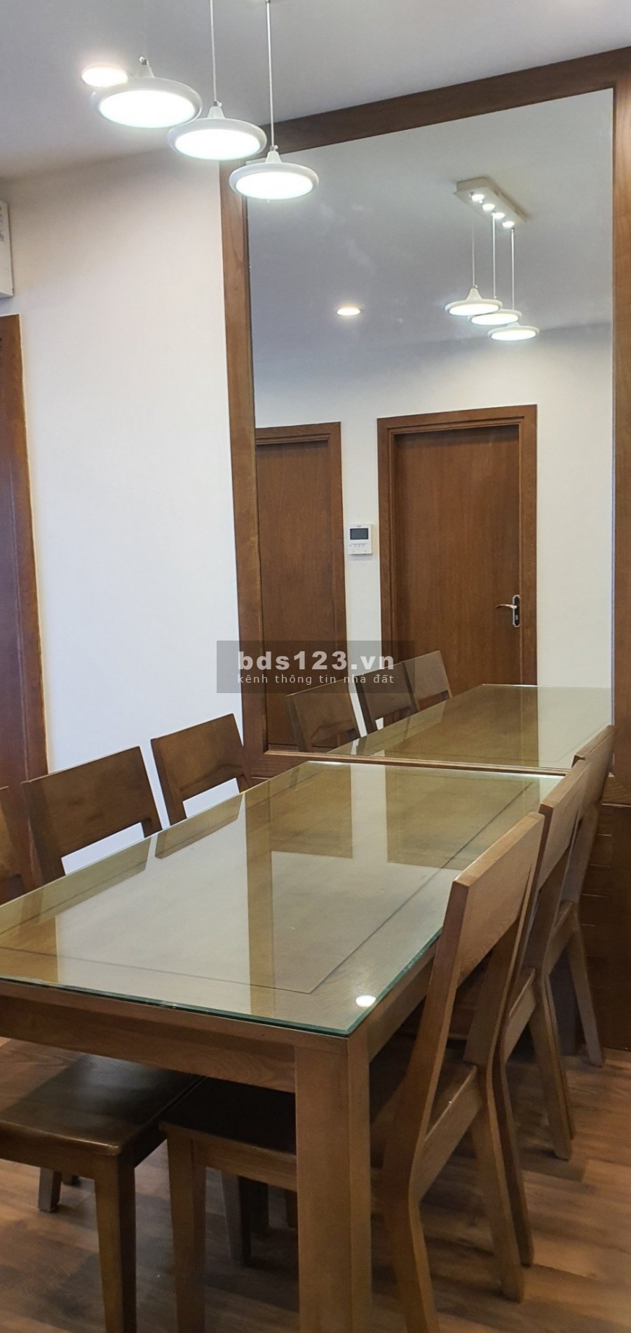 Hot căn hộ 3 ngủ, 105m2, tầng trung, view đẹp tại Goldmark City, giá 3.7 tỷ.