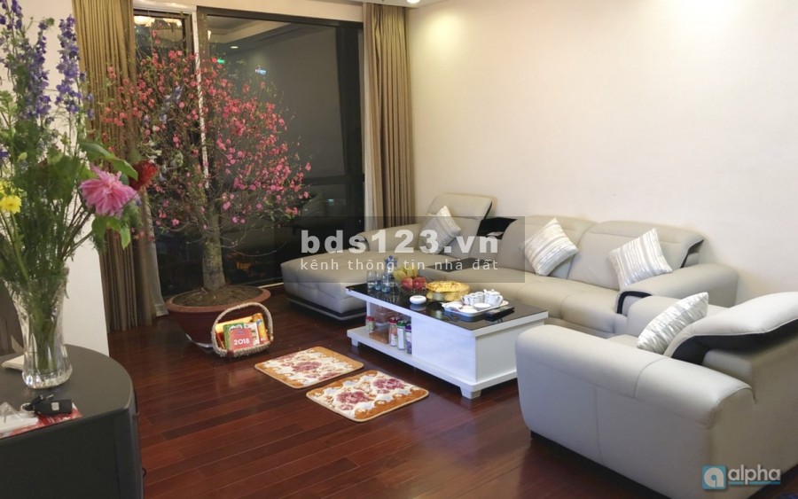 Bán cắt lỗ căn 09 tòa R5 chung cư Royal City, 2 ban công hướng Bắc,giá 4.3 tỷ