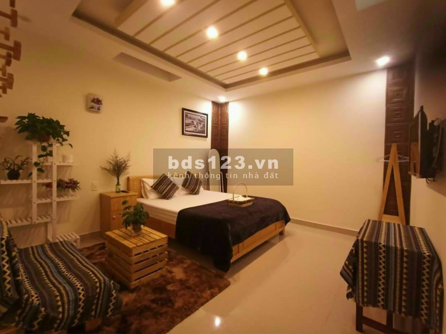 Cần bán nhà Đà lạt view đẹp thích hợp cho việc nghĩdưỡng đang kinh doanh homestay