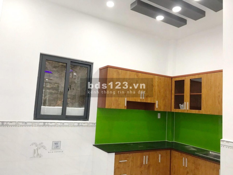 Nhà mới (4.1 x 11m) 2 lầu, hẻm xe hơi 158 Bùi Minh Trực P5 Q8