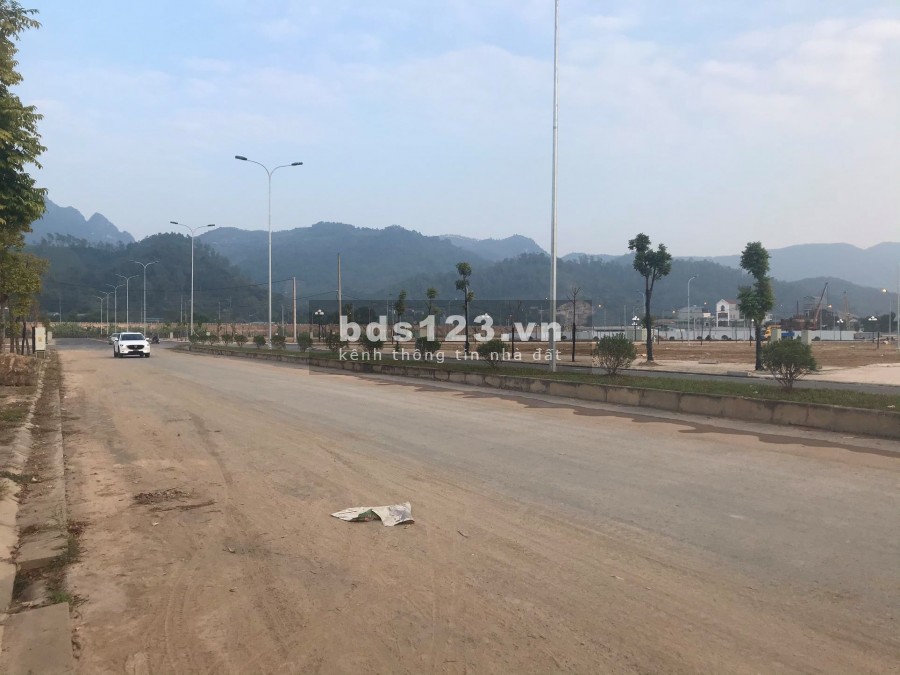Bán đất mặt đường Phú Mãn Huyện Quốc Oai Hà Nội, 4.8triệu /m2
