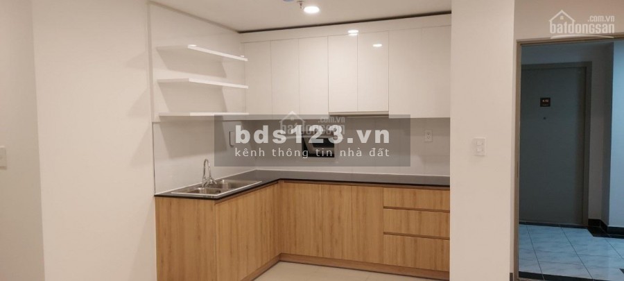 Chủ chưa sử dụng nên cần cho thuê căn hộ 56m2, 2 PN, cc Imperial Place, giá 5.8 triệu/tháng
