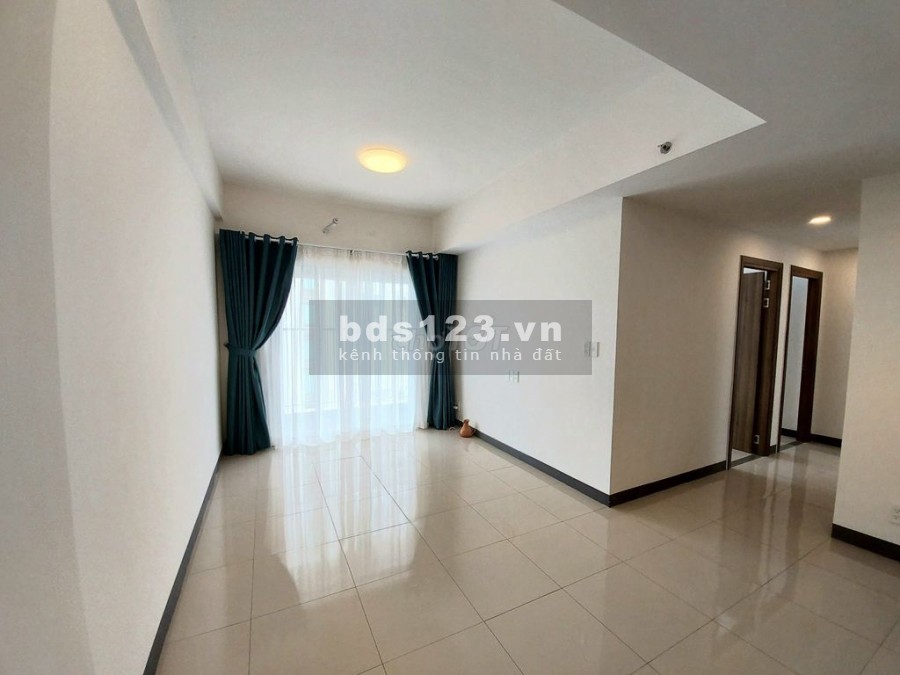 Trống căn hộ 3 PN, có sẵn nội thất cần cho thuê giá 11 triệu/tháng, dtsd 74m2, cc Imperial Place