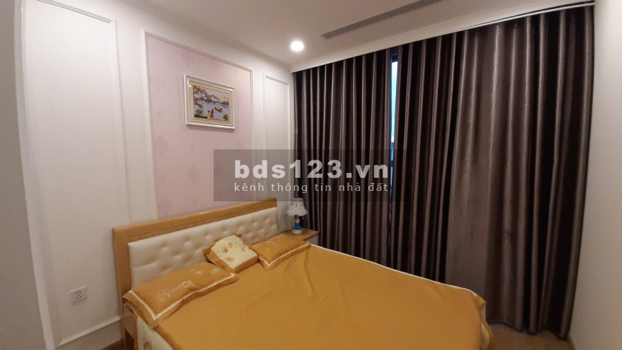 Cần bán gấp căn 3PN 112m tầng trung bên Vinhomes Gardenia giá 4.3 tỷ