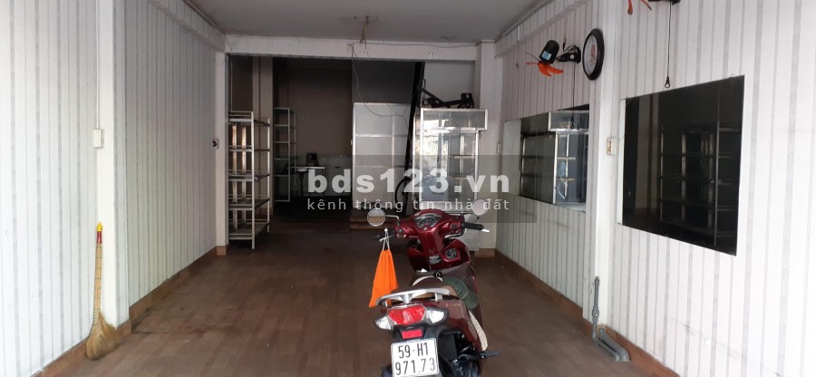 Cho thuê nhà mặt tiền Nguyên Căn Q.1