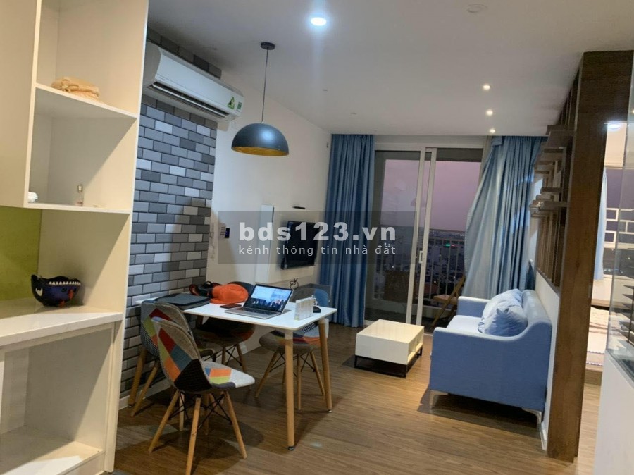 Bán căn hộ 2 phòng ngủ full nội thất khu vực sân bay The Botanica kiến trúc nhà đẹp