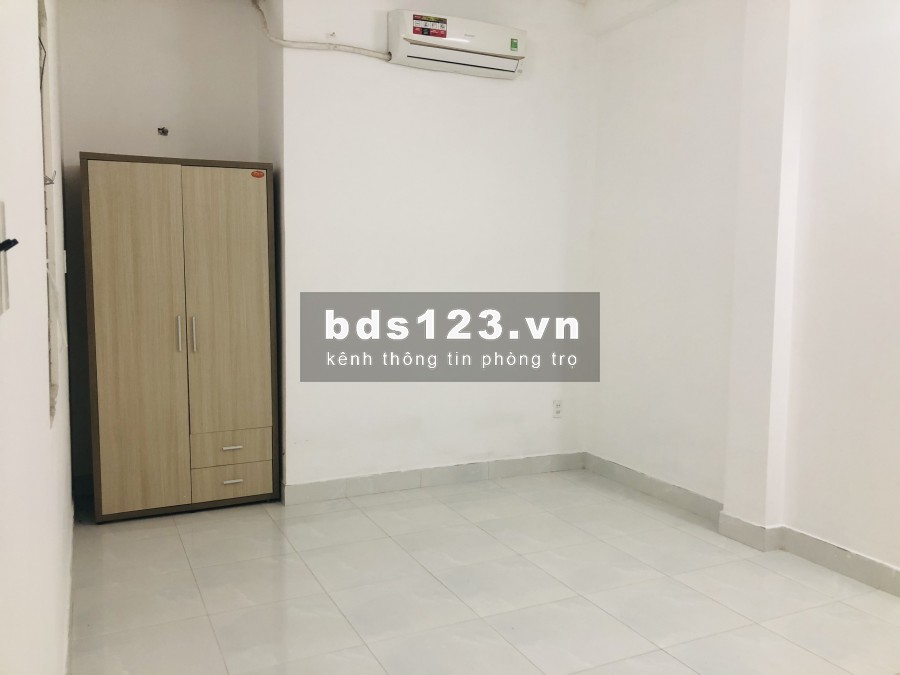 Cho thuê phòng có kệ bếp, 27m2, giá 3,7tr/tháng đường Trường Chinh