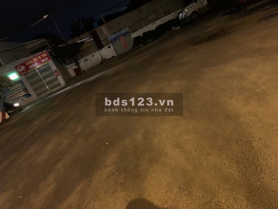 Cho thuê nhà văn phòng đường Tăng Nhơn Phú Q9 30tr/tháng LH 0903.066.813
