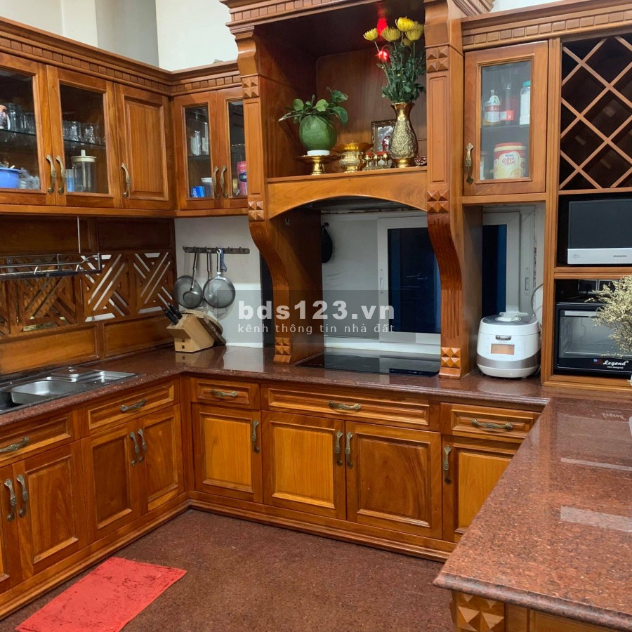 Bán biệt thự TT Quận Tân Phú, tặng nội thất,120m2, 4tầng, ngang8m, 23tỷ