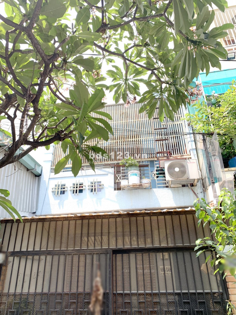 Nhà (4.3*21m/1 lầu) hẻm xe tải quay đầu Lạc Long Quân P5 Q11