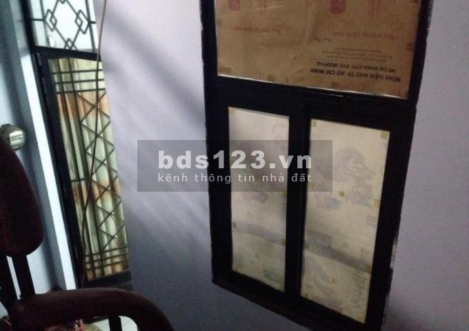 TÌM 1 BẠN NỮ Ở GHÉP, 585/36 NGUYỄN ĐÌNH CHIỂU, P2, Q3
