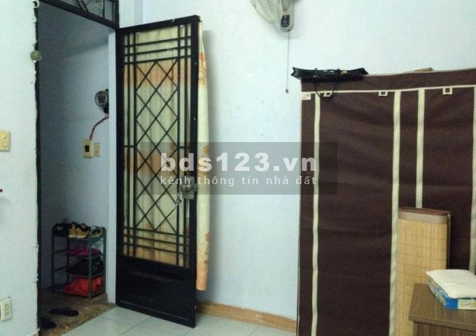 TÌM 1 BẠN NỮ Ở GHÉP, 585/36 NGUYỄN ĐÌNH CHIỂU, P2, Q3