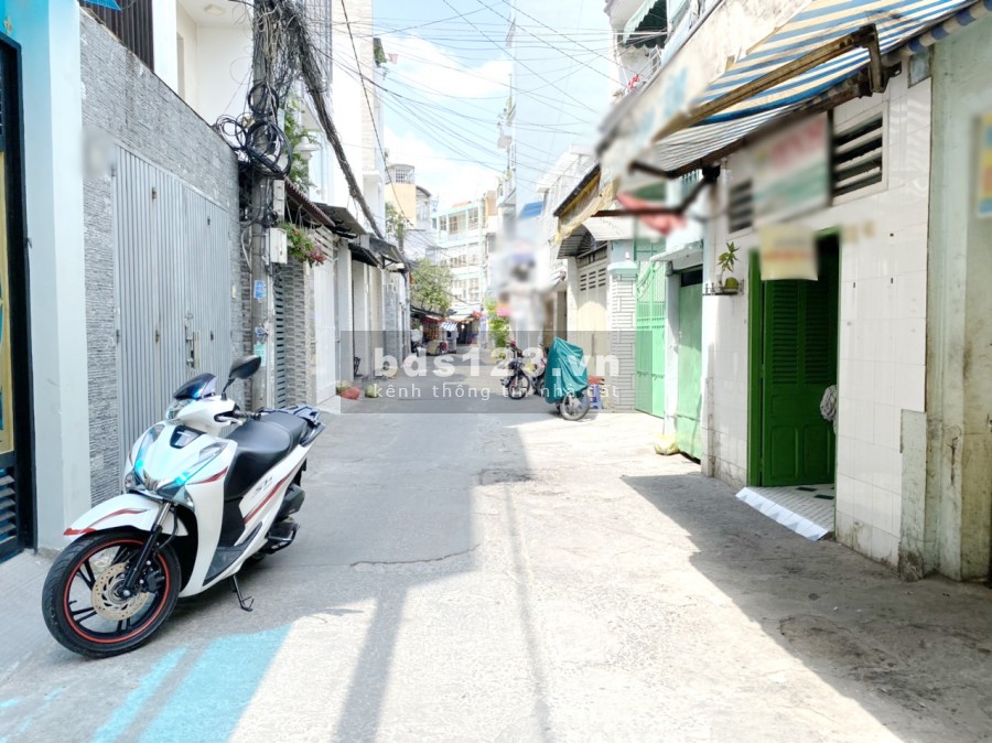 Bán nhà đẹp hẻm ô tô Dương Bá Trạc P1 Q8