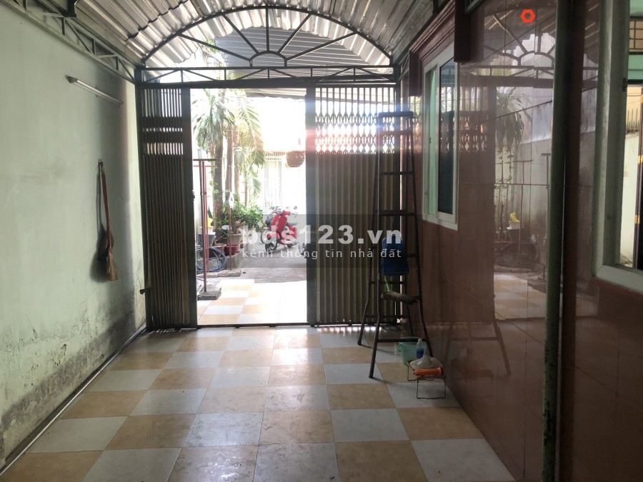 Siêu Phẩm HXT Hoàng Hoa Thám 7.5x35m, 1trệt, 2lầu. Giá tốt
