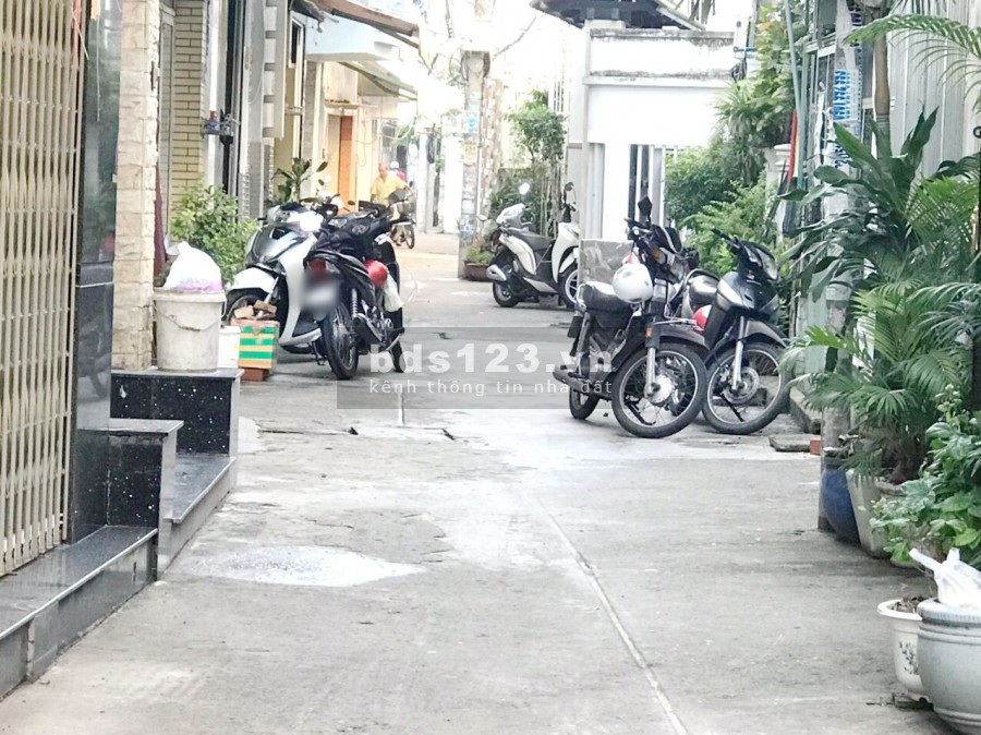 Nhà mới 2lầu/ST hẻm ôtô 158 Bùi Minh Trực P5 Q8