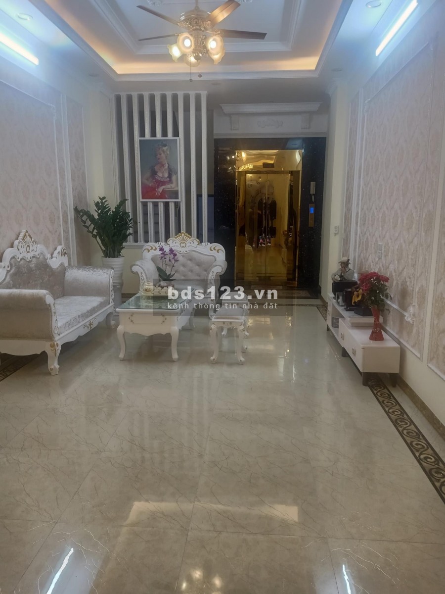 Bán nhà Phố Kim Đồng, Phân lô, Ô tô tránh, KD, Vỉa hè, Thang máy hơn 12 tỷ. Lh 0902229291