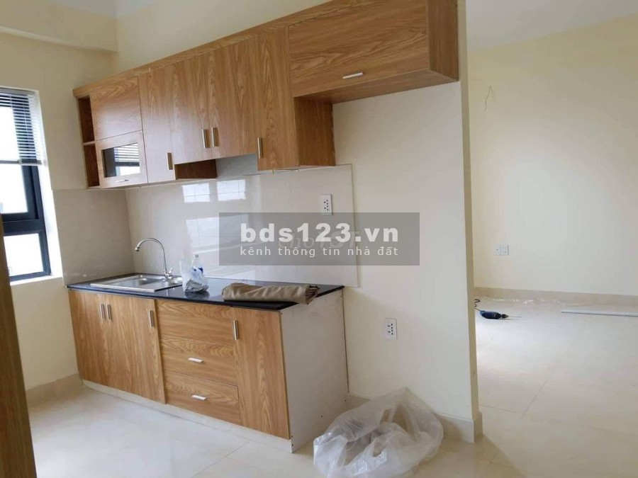 Cho thuê căn hộ tầng cao 2 PN, có sẵn đồ dùng, view thoáng, dtsd 71m2, giá 6 triệu/tháng, cc Tecco Town