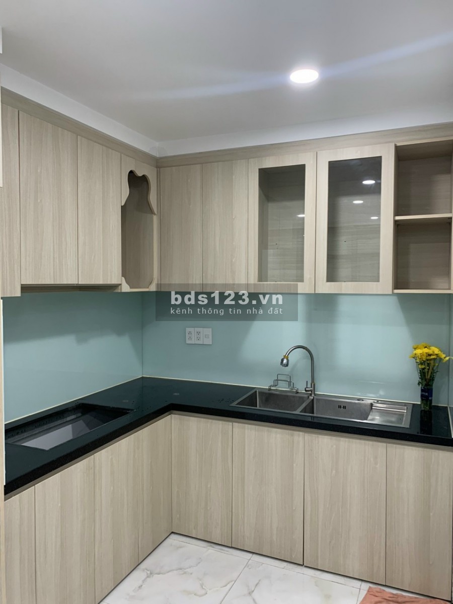 Nhà 2 tầng, Hoàng Sa, P.5, Tân Bình. Có chỗ đậu ô tô. 4,1 tỷ