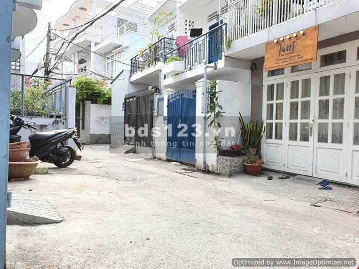 Hàng ngộp nhà hẻm xe tải Trường Chinh, P15, Tân Bình, 69m2, giá chỉ 4 tỷ 500 triệu