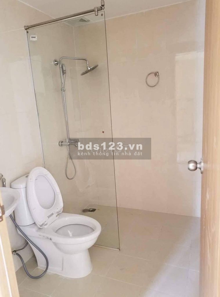 Cho thuê căn hộ tầng cao 2 PN, có sẵn đồ dùng, view thoáng, dtsd 71m2, giá 6 triệu/tháng, cc Tecco Town