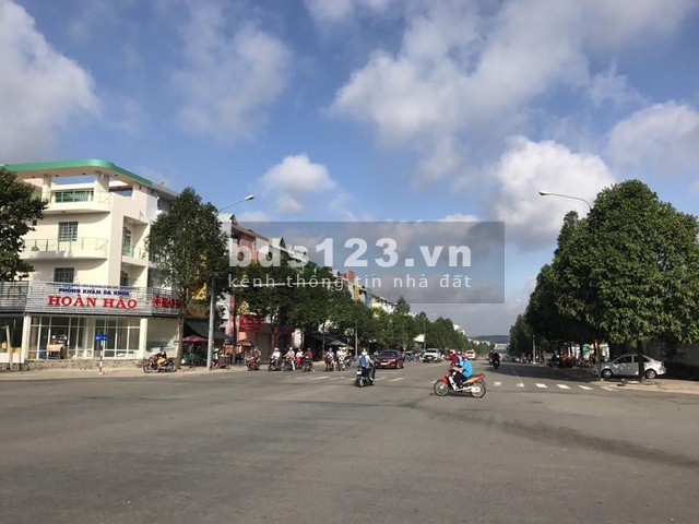 Cho thuê kho 1000m2 Nguyễn Xiễn, Quận 9 giá 60 triệu