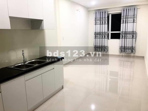Cho thuê căn hộ 3PN có máy lạnh rèm cửa giá 8tr dọn nhà ở ngay