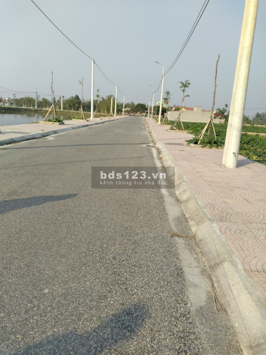 100m2 đất, thổ cư sổ hồng trao tay tại Nga Văn