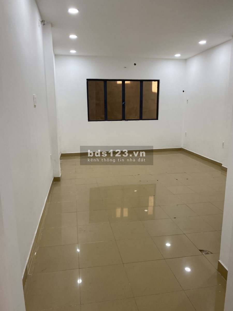 Nhà hẻm kinh doanh D2, dt 4x22, trệt, 2L, 4PN, 5WC nhà mới giá 29tr