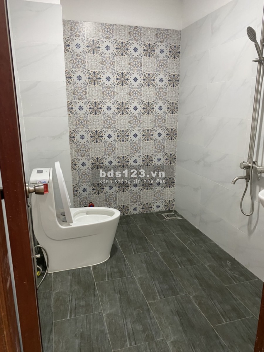 Nhà hẻm kinh doanh D2, dt 4x22, trệt, 2L, 4PN, 5WC nhà mới giá 29tr