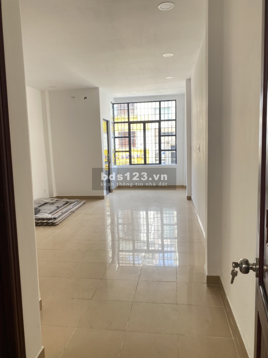 Nhà hẻm kinh doanh D2, dt 4x22, trệt, 2L, 4PN, 5WC nhà mới giá 29tr