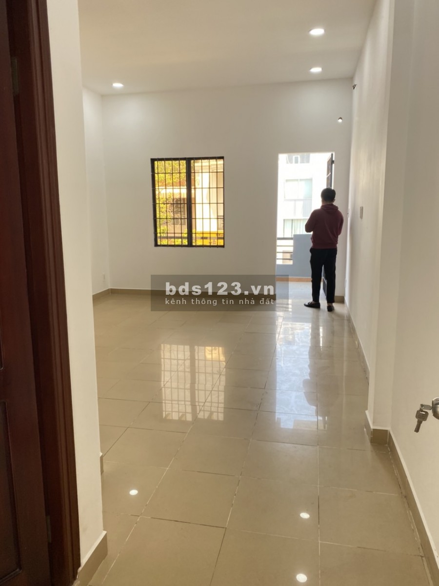 Nhà hẻm kinh doanh D2, dt 4x22, trệt, 2L, 4PN, 5WC nhà mới giá 29tr