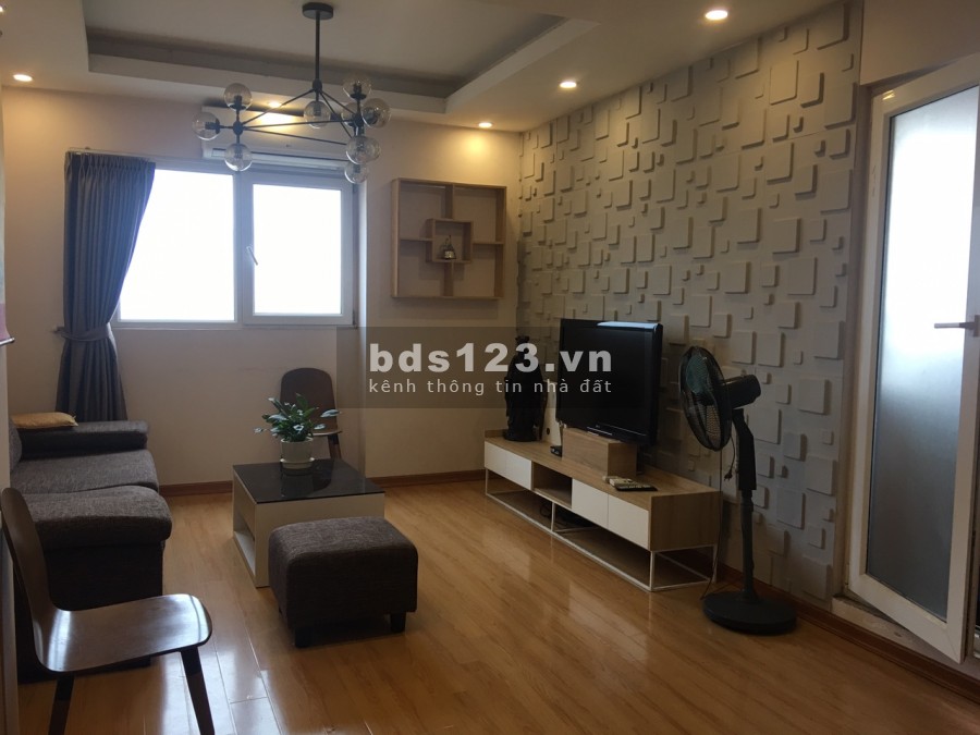 Cho thuê chung cư CT2B khu đô thị Nghĩa Đô 70m2 2PN 2WC Full đồ nội thất vào ở luôn.L/H:0963146006