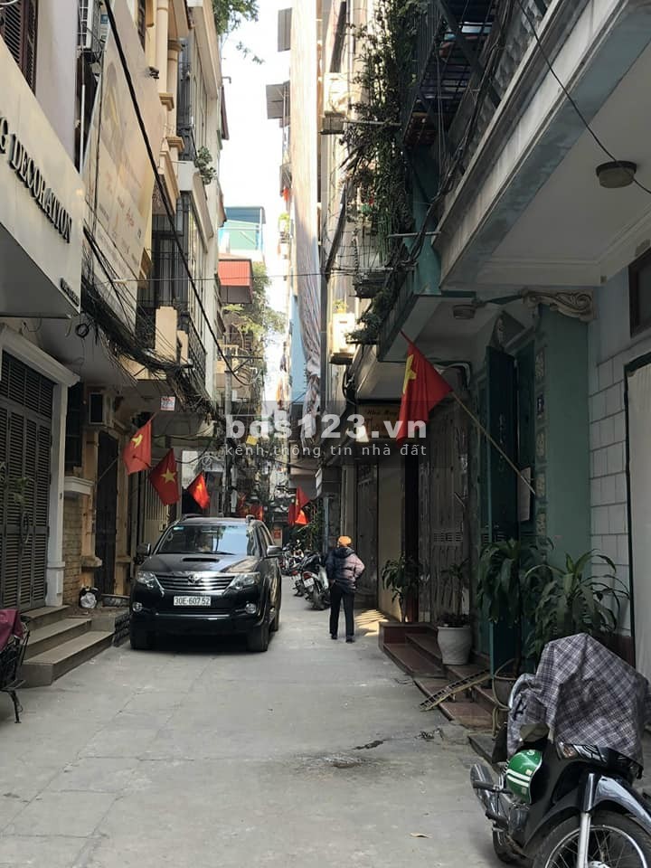 Nguyễn Khang, Trung Yên 12 Nhà Phân Lô, Ô Tô Đỗ Cửa Kinh Doanh Tốt