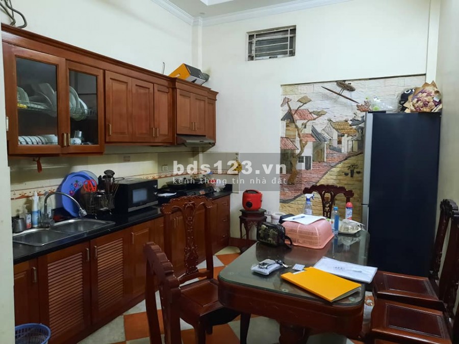 GIÁ RẺ NHẤT QUẬN CẦU GIẤY - NHÀ THOÁNG TRƯỚC SAU, CÔNG NĂNG SỬ DỤNG TỐT.