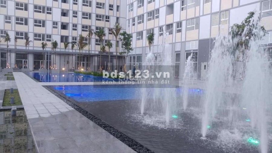 Nữ ở GHÉP CHUNG CƯ CITIHOME 2PN-2WC FULL NỘI THẤT