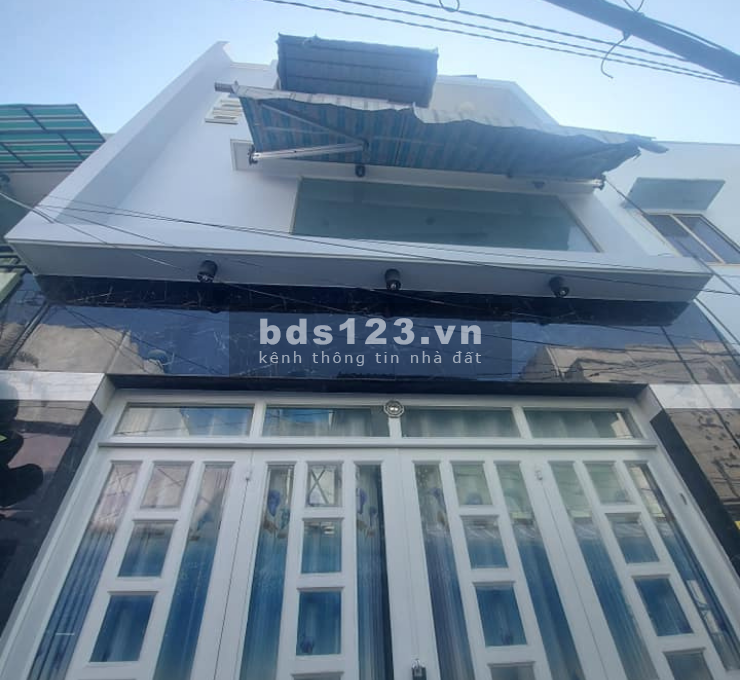Bán nhà 3 tầng BTCT Nguyễn Văn Lượng, P.17, GV 31m2 3.3 tỷ TL
