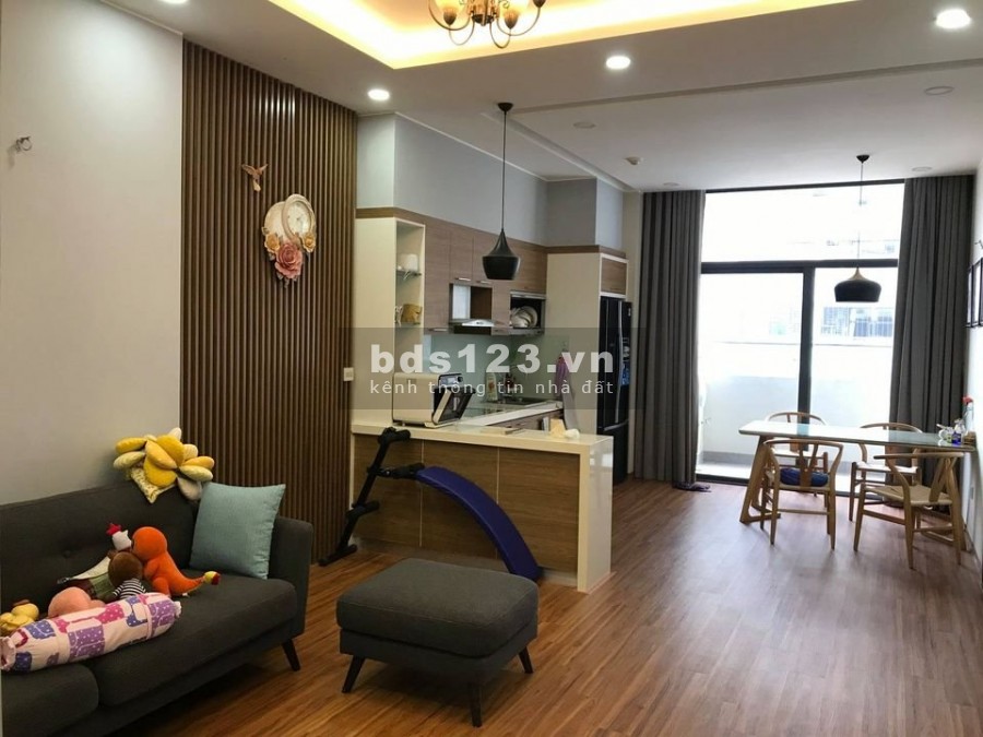 CH 03PN, 93m2, HC: Nam, tầng đẹp, full đồ giá chỉ 40tr/m2 tại Tràng An Complex.