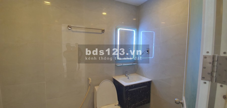 CHO THUÊ VĂN PHÒNG KHU DÂN CƯ NƯỚC NGOÀI HIỆN ĐẠI CỰC ĐẸP $18/M2 BAO PHÍ QUẢN LÝ ĐẬU XE