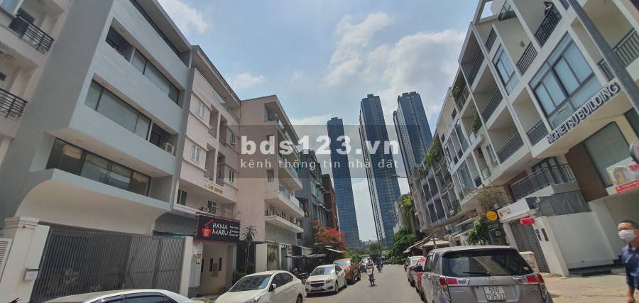 CHO THUÊ VĂN PHÒNG KHU DÂN CƯ NƯỚC NGOÀI HIỆN ĐẠI CỰC ĐẸP $18/M2 BAO PHÍ QUẢN LÝ ĐẬU XE