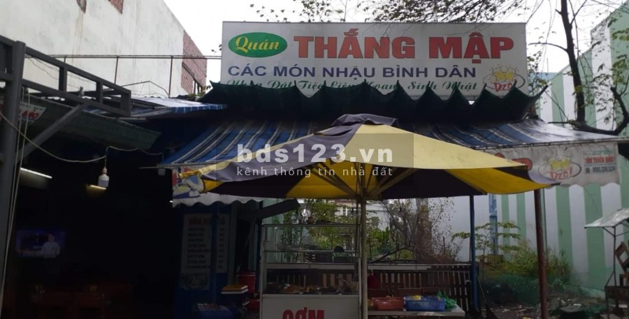 Cho thuê mặt bằng 180m2 giá cả thương lượng