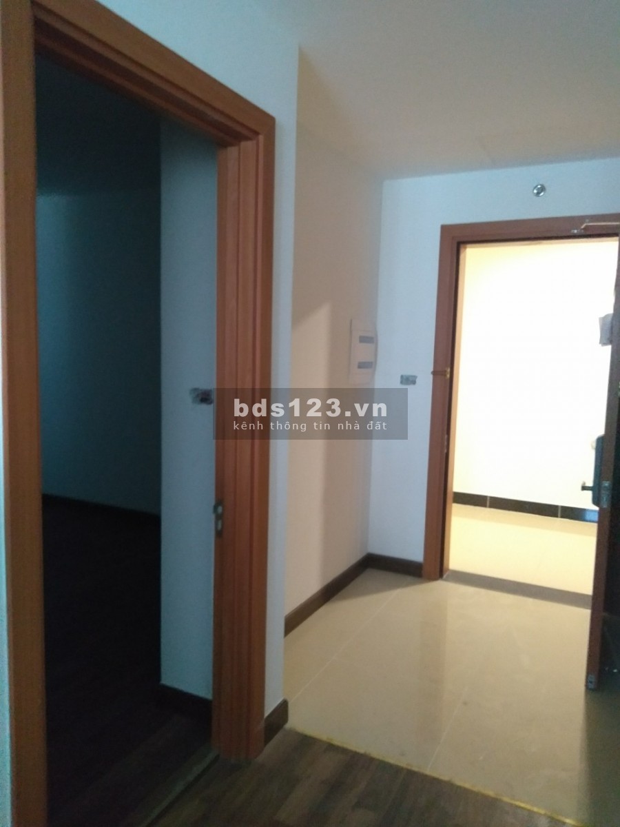 Chính chủ bán gấp căn 3 ngủ 114m2 tại Goldmark City giá chỉ 3.1 tỷ, bao phí