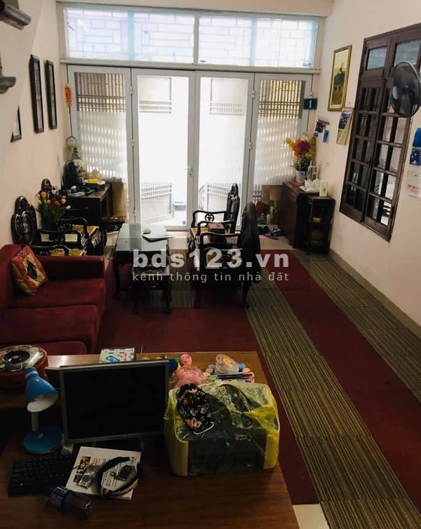 Hot! Cần bán siêu phẩm 2 mặt ngõ, 50m2 x 5T, MT 4,5m (Lô góc) Ôtô, 1194 Láng.