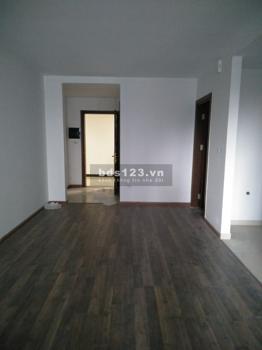 Chính chủ bán gấp căn 3 ngủ 114m2 tại Goldmark City giá chỉ 3.1 tỷ, bao phí
