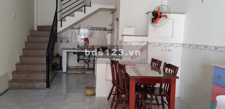 Bán nhà giá rẻ đường Tân Kỳ Tân Qúy,Tân Phú , giá 3 Tỉ 15