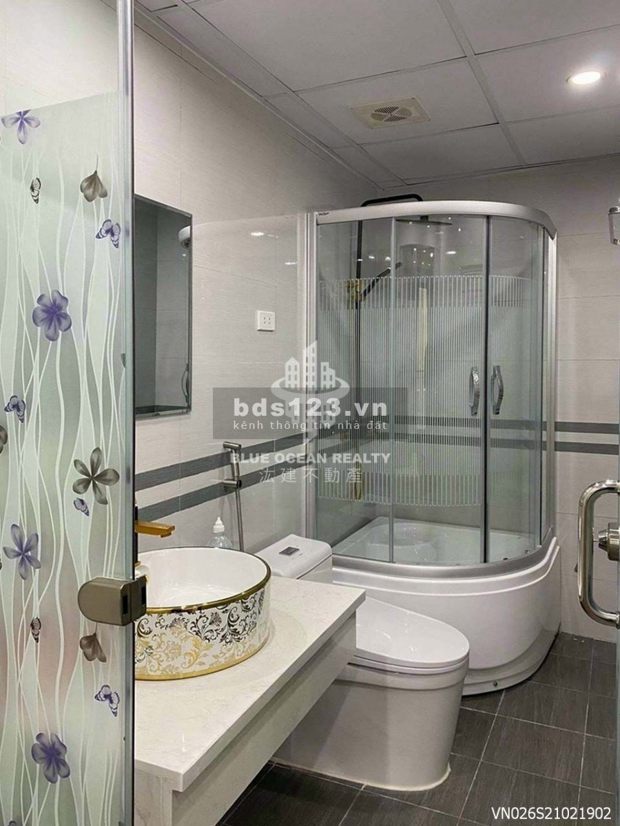 Bán nhà mới tinh cách phố Bùi Xương Trạch chỉ 50m